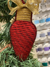 LB19 - Classic Light Bulb Cranberry